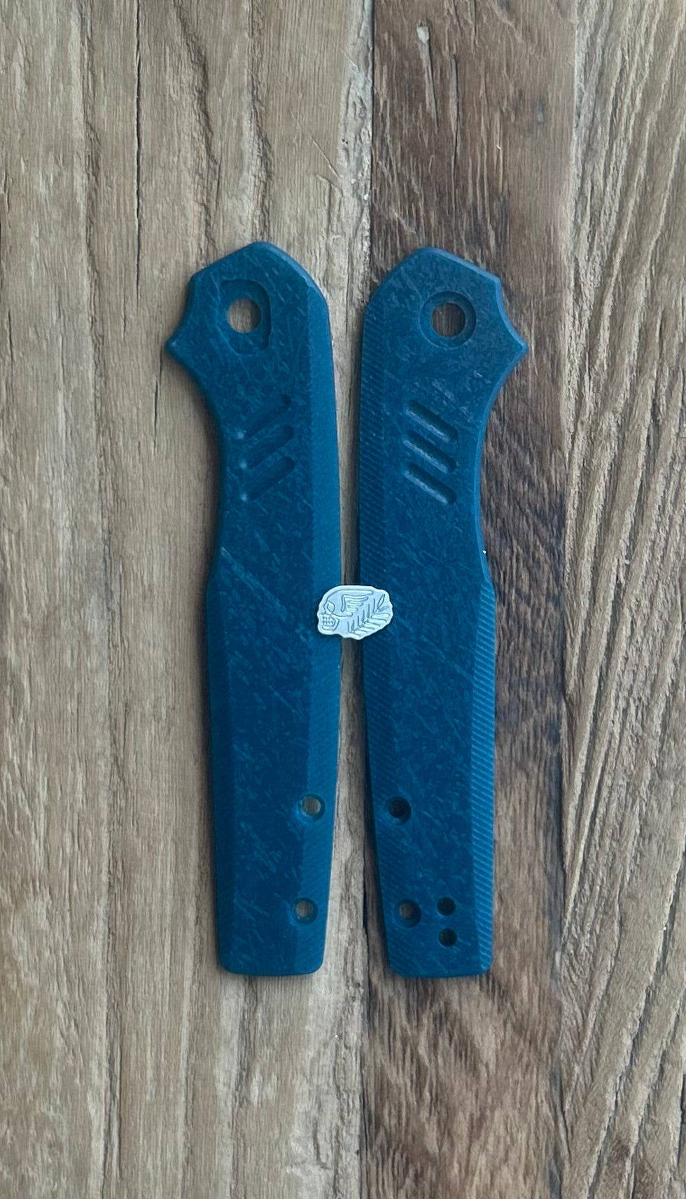 CIVIVI GUILE SCALES AND PIVOT- VINTAGE BLUE GLASS