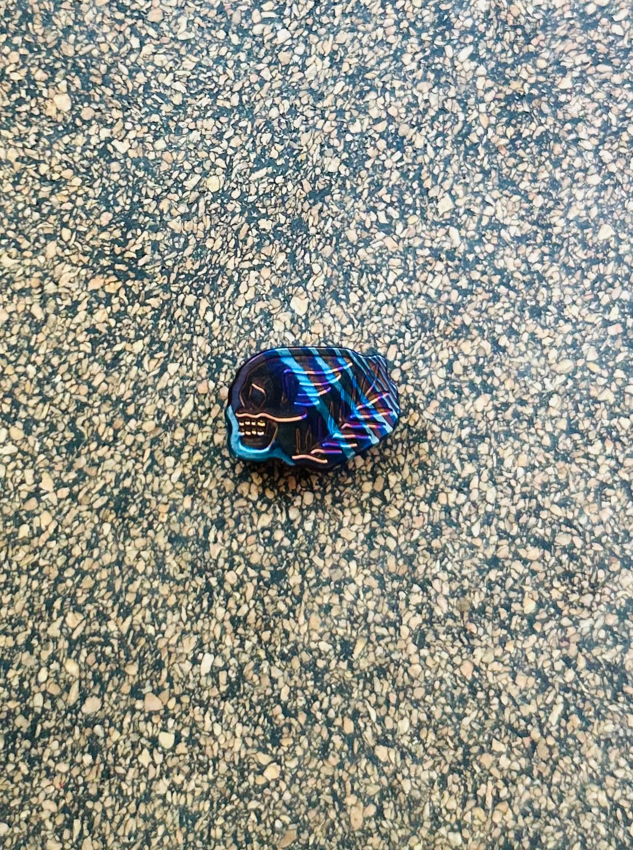 LIMITED EDITION TIMASCUS BONE AND BRANCH BEAD